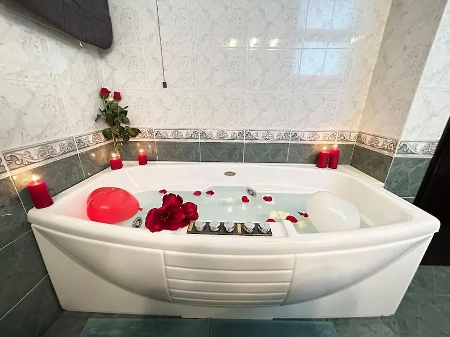 Jacuzzi-Idrotherapy Duomo 5 Min Qcterme 100M Apartment Milan Italy