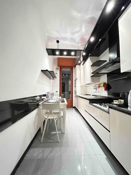 Appartement Jacuzzi-Idrotherapy Duomo 5 Min Qcterme 100M à Milan Italie